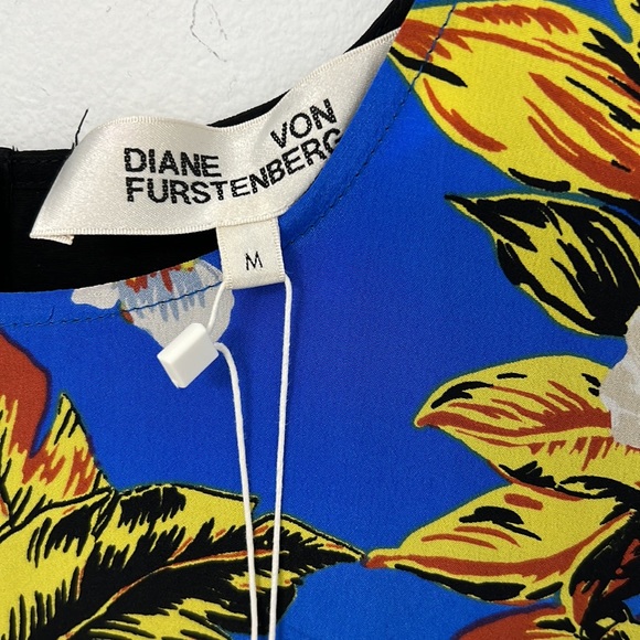 DVF silk top cobalt blue Size M NWT - Picture 6 of 9